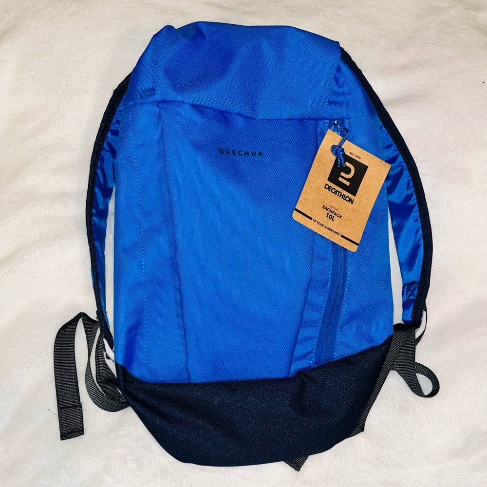 QUECHUA Decathlon 10L Backpack NWT!